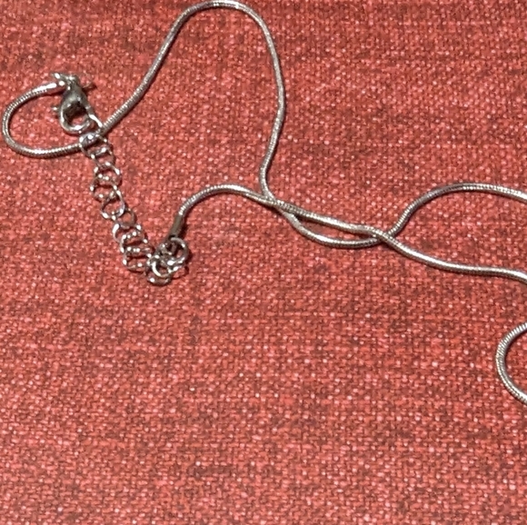 Sunflower Heart Pendant Necklace On Stainless Steel Chain NWT. - Picture 5 of 7